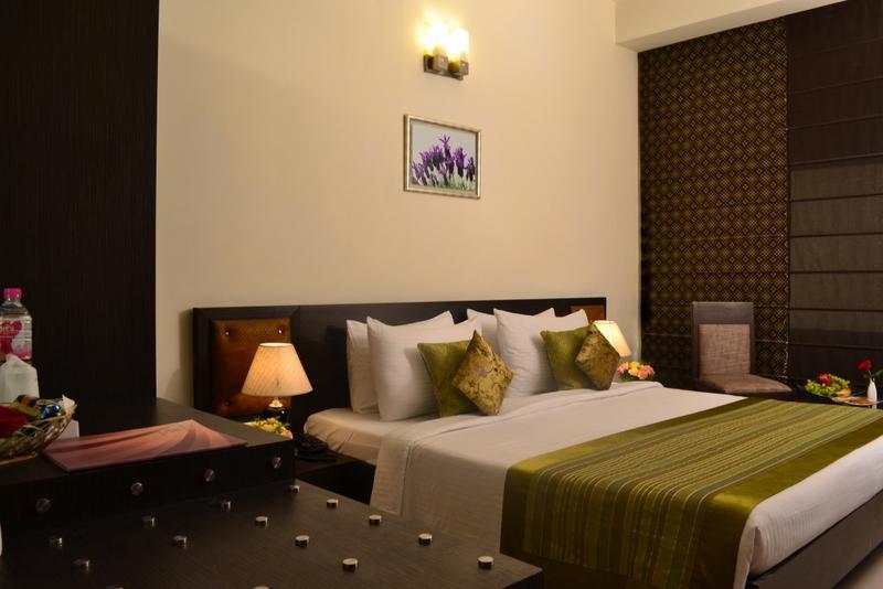 Hotel Gautam Residency نيودلهي المظهر الخارجي الصورة