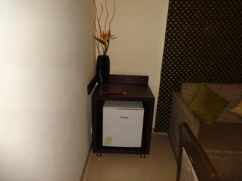 Hotel Gautam Residency نيودلهي الغرفة الصورة