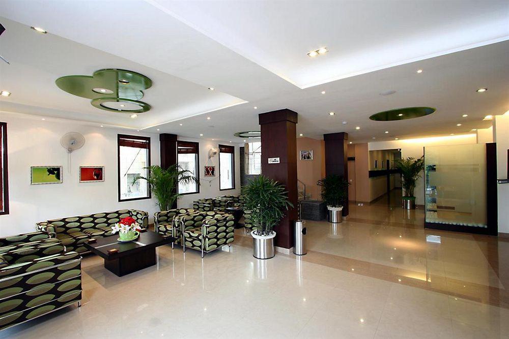 Hotel Gautam Residency نيودلهي المظهر الداخلي الصورة